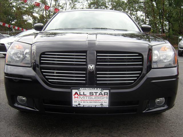 2007 Dodge Magnum S