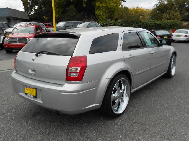 2007 Dodge Magnum Unknown