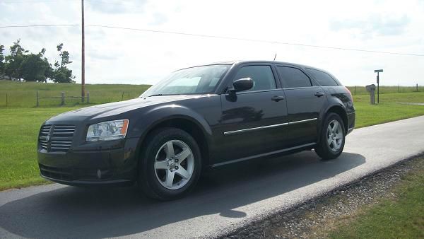 2008 Dodge Magnum S