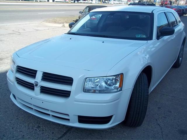 2008 Dodge Magnum Unknown