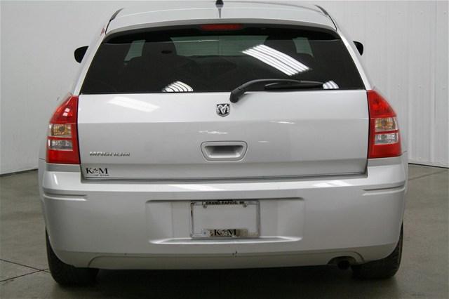 2008 Dodge Magnum Unknown