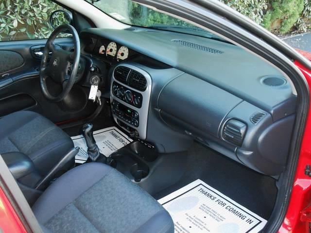 2001 Dodge Neon 4dr Sdn V8 CXL