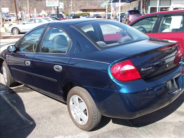 2003 Dodge Neon LE