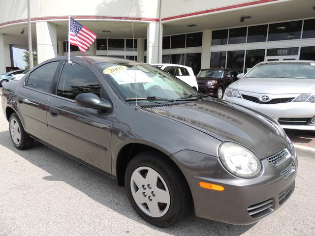 2003 Dodge Neon LE