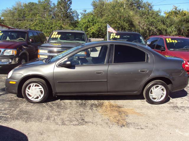 2003 Dodge Neon LE