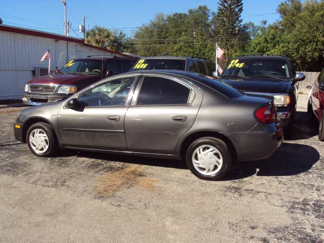 2003 Dodge Neon LE