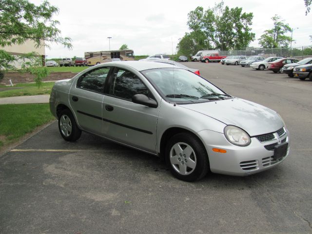 2003 Dodge Neon SE