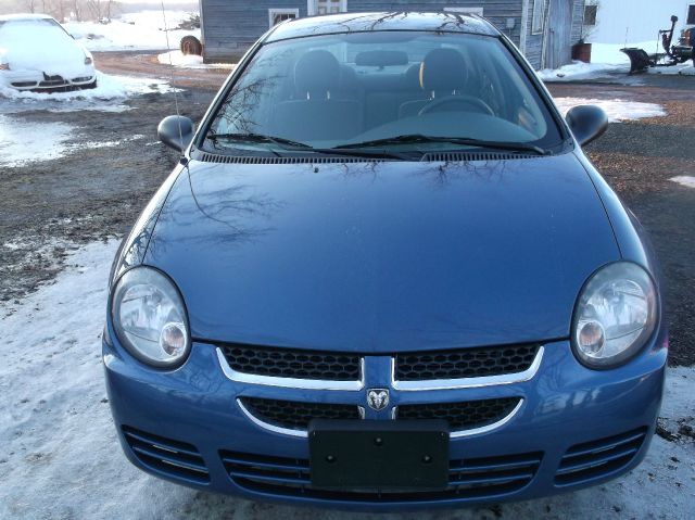 2003 Dodge Neon SE