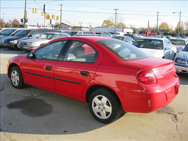 2003 Dodge Neon SE