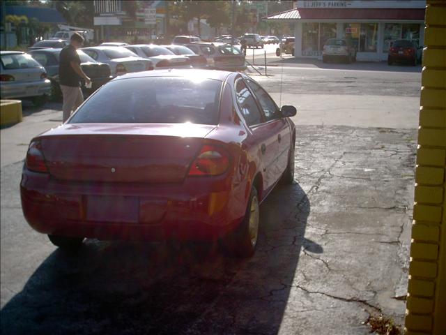 2003 Dodge Neon LE