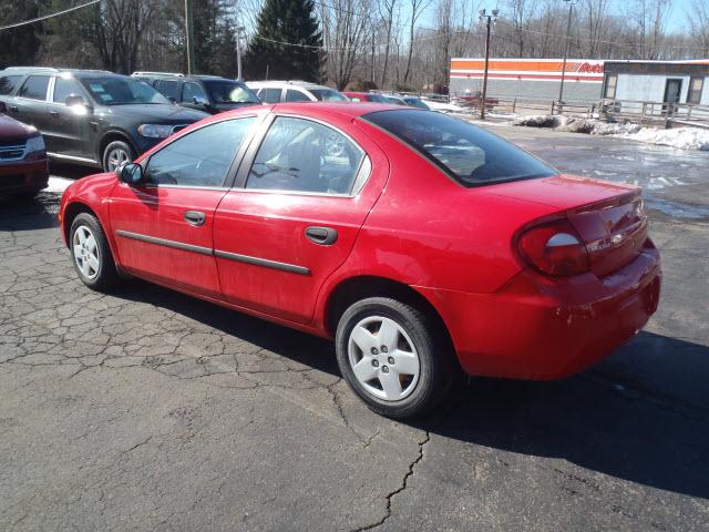 2003 Dodge Neon SE