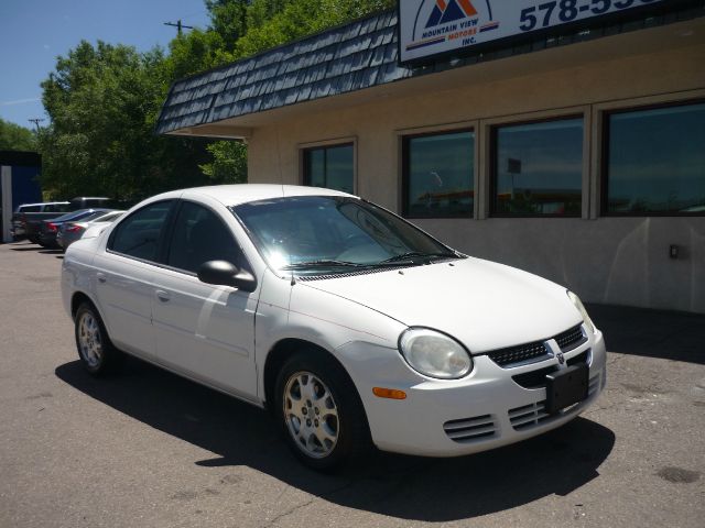 2004 Dodge Neon Country 4x4