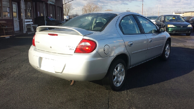 2004 Dodge Neon S