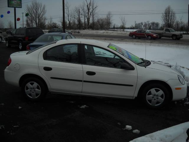 2004 Dodge Neon Base