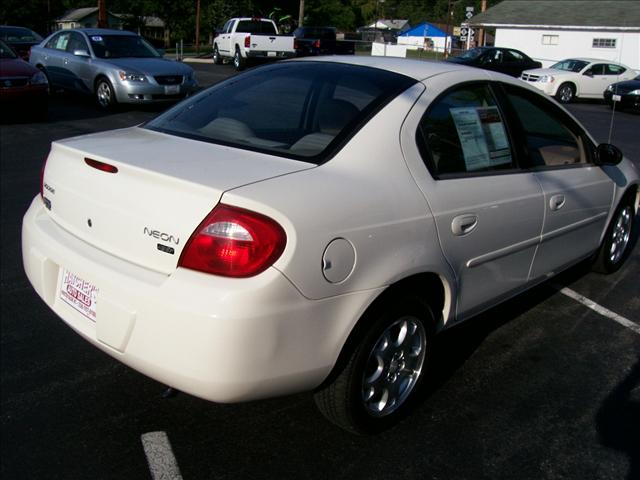 2004 Dodge Neon S