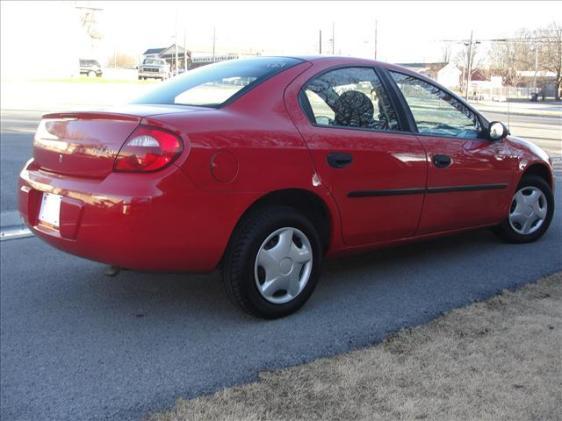 2004 Dodge Neon SE