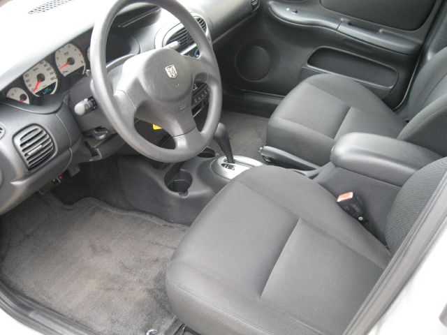 2004 Dodge Neon Unknown