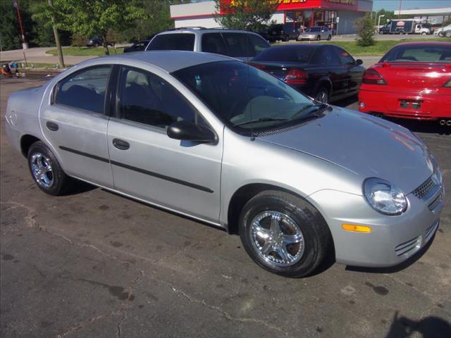 2004 Dodge Neon SE