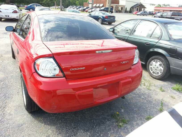 2004 Dodge Neon LE