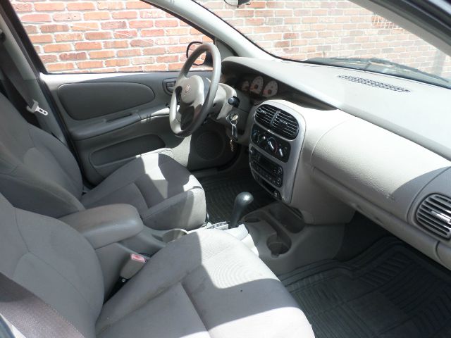 2004 Dodge Neon Country 4x4