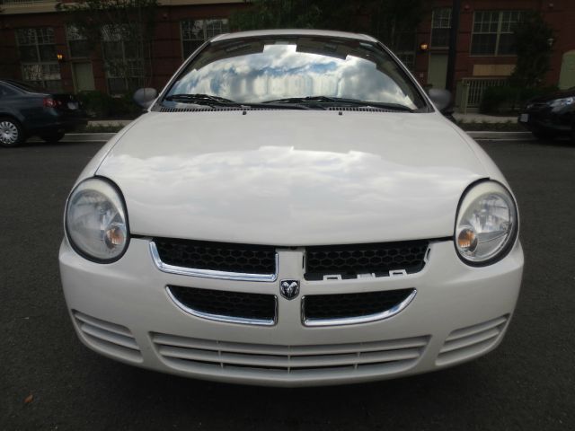 2005 Dodge Neon SE