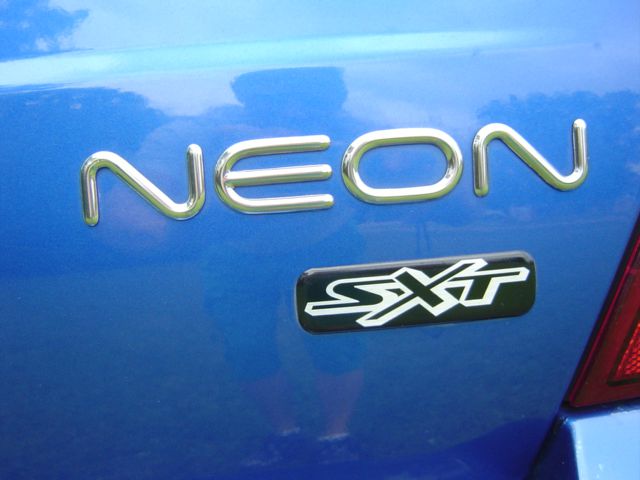 2005 Dodge Neon S