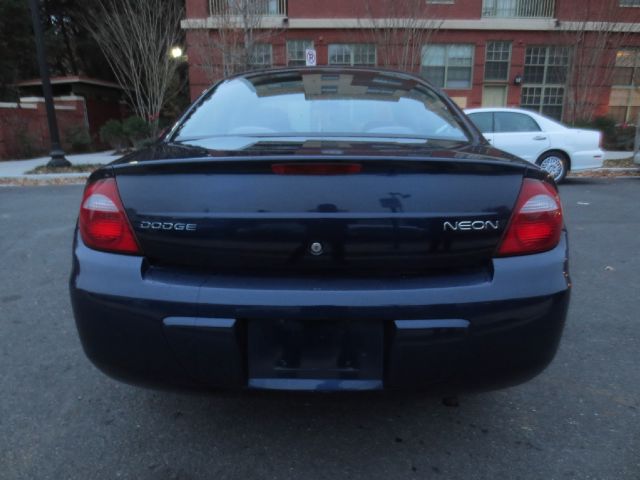 2005 Dodge Neon SE