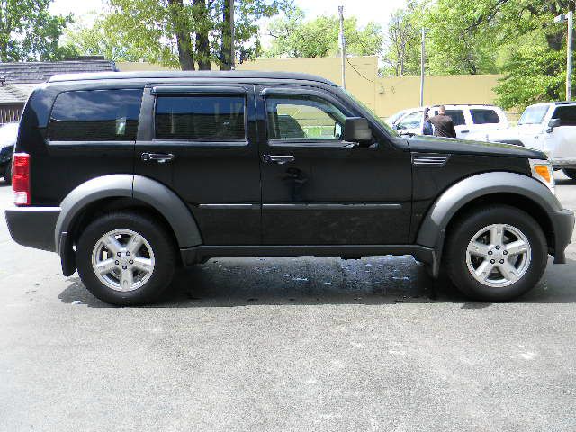 2007 Dodge Nitro Wolfsburg Edition Sedan