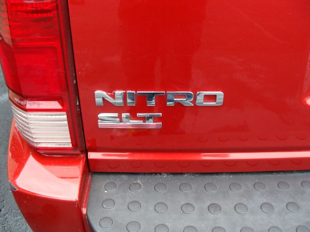 2007 Dodge Nitro Wagon SE