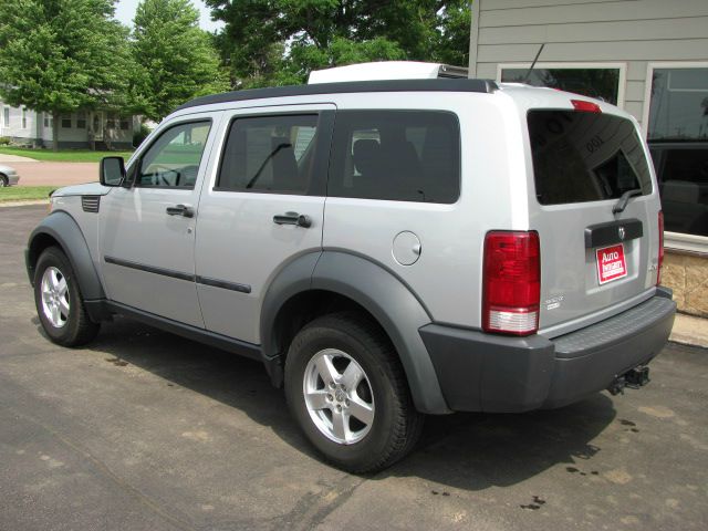 2007 Dodge Nitro Wolfsburg Edition Sedan