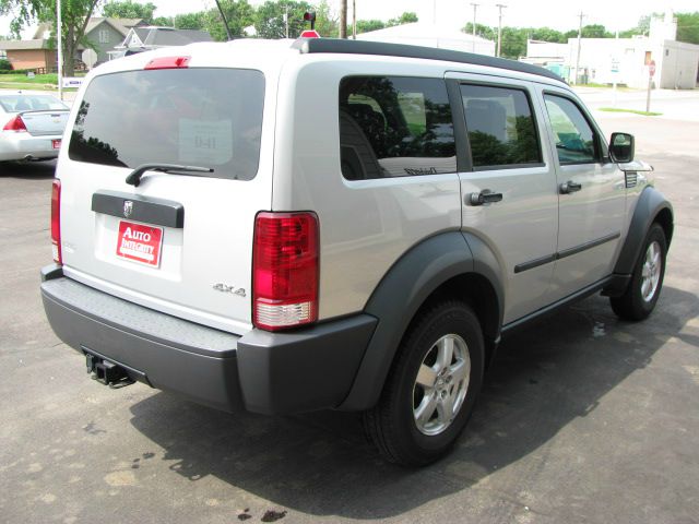 2007 Dodge Nitro Wolfsburg Edition Sedan