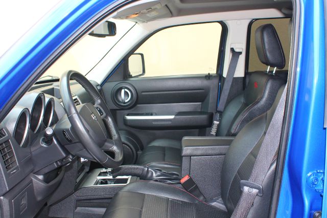 2007 Dodge Nitro MED LT Stone Cloth