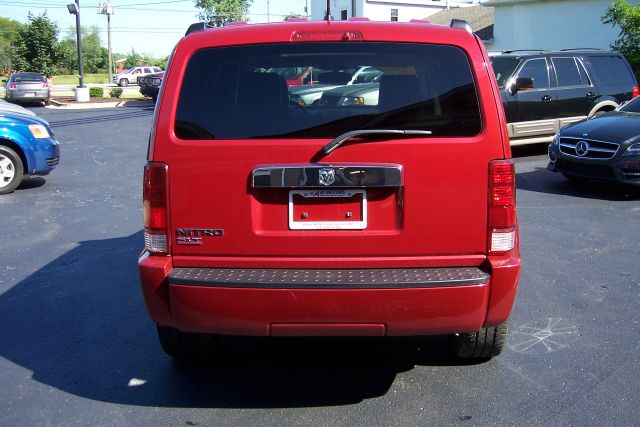 2007 Dodge Nitro SLT