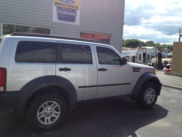 2008 Dodge Nitro Wolfsburg Edition Sedan