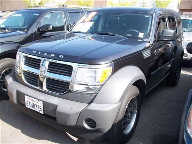 2008 Dodge Nitro FWD 4dr 4-cyl 4-spd AT