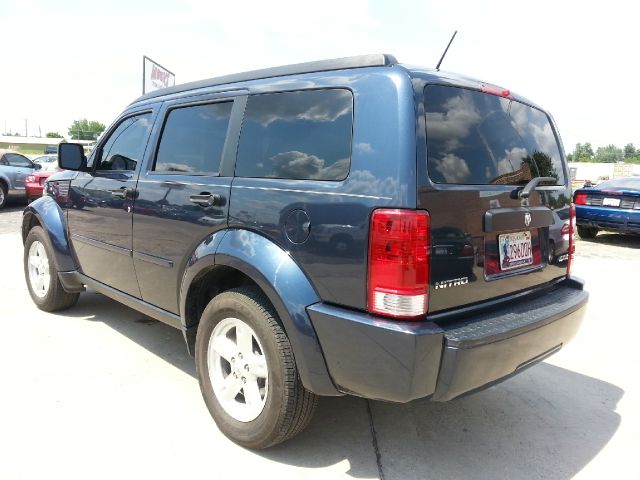 2008 Dodge Nitro Wolfsburg Edition Sedan