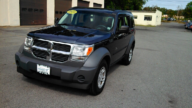 2008 Dodge Nitro Wolfsburg Edition Sedan