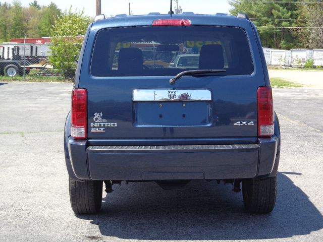 2008 Dodge Nitro Wagon SE