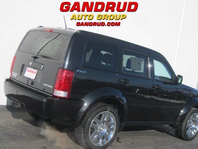 2010 Dodge Nitro Hseats,lthr,loaded