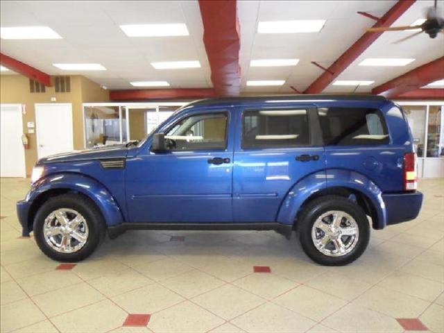 2010 Dodge Nitro LE - 7 Passenger