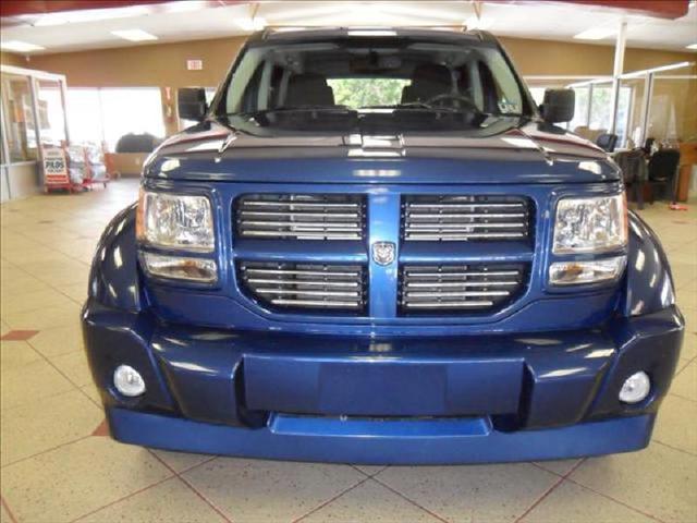 2010 Dodge Nitro LE - 7 Passenger