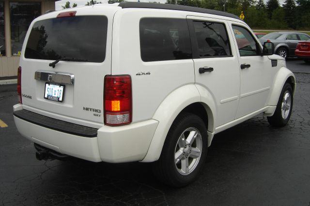 2010 Dodge Nitro Wolfsburg Edition Sedan