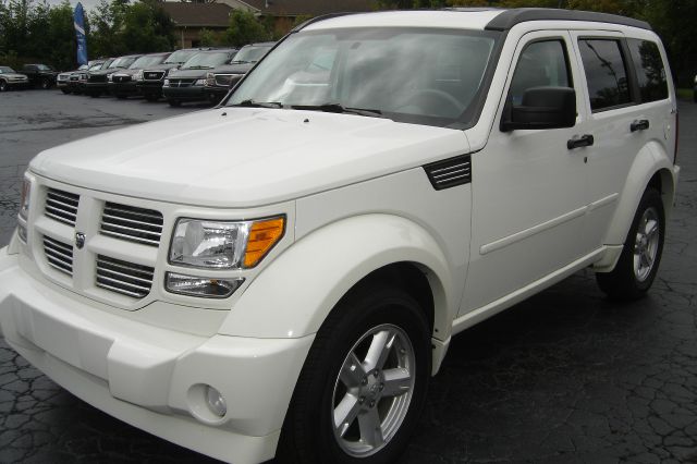 2010 Dodge Nitro Wolfsburg Edition Sedan