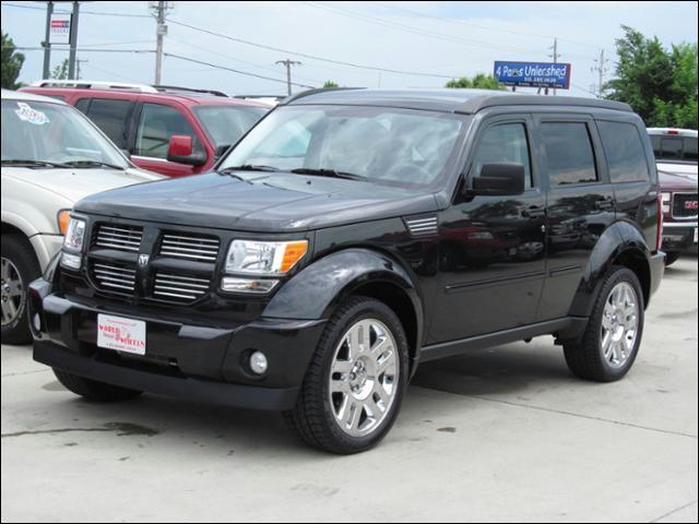 2010 Dodge Nitro Hseats,lthr,loaded