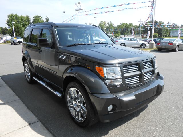 2011 Dodge Nitro Crew Cab Amarillo 4X4