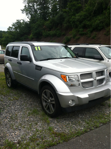 2011 Dodge Nitro Wolfsburg Edition 1.8 T