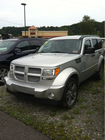 2011 Dodge Nitro Wolfsburg Edition 1.8 T