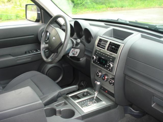 2011 Dodge Nitro EX-L W/ DVD System