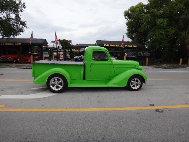 1938 Dodge PICK UP Convertible Comfort Seat Option (4-seats)