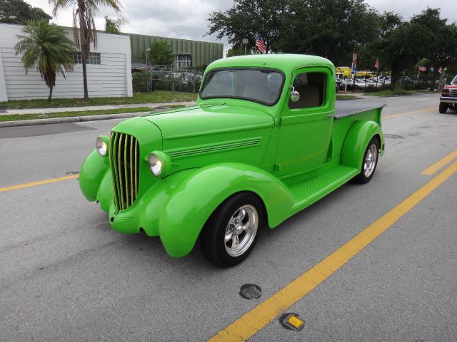 1938 Dodge PICK UP Convertible Comfort Seat Option (4-seats)